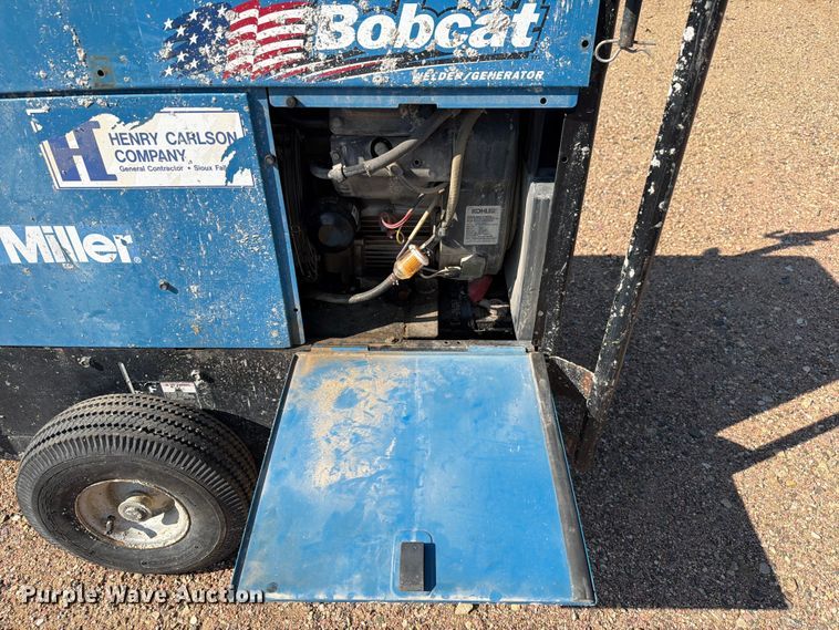 image for item DQ0037 2009 Miller Bobcat 250 welder/generator