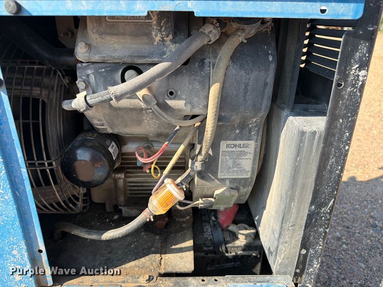 image for item DQ0037 2009 Miller Bobcat 250 welder/generator