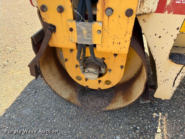 image for item DQ0040 1996 Dynapac CC122 double drum vibratory roller