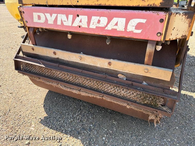 image for item DQ0040 1996 Dynapac CC122 double drum vibratory roller