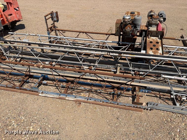 image for item DQ0044 Concrete Screed