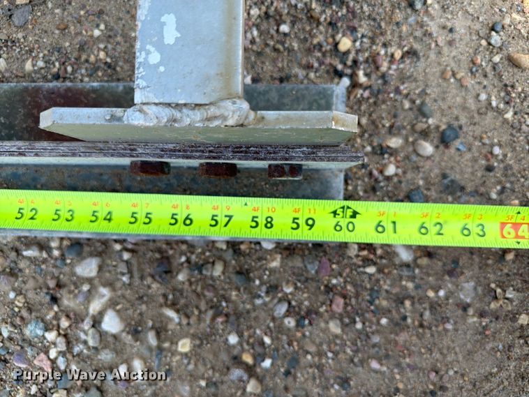 image for item DQ0044 Concrete Screed