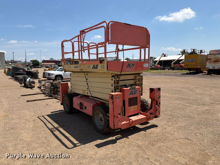 image for item DQ0045 2002 JLG 400CRT scissor lift