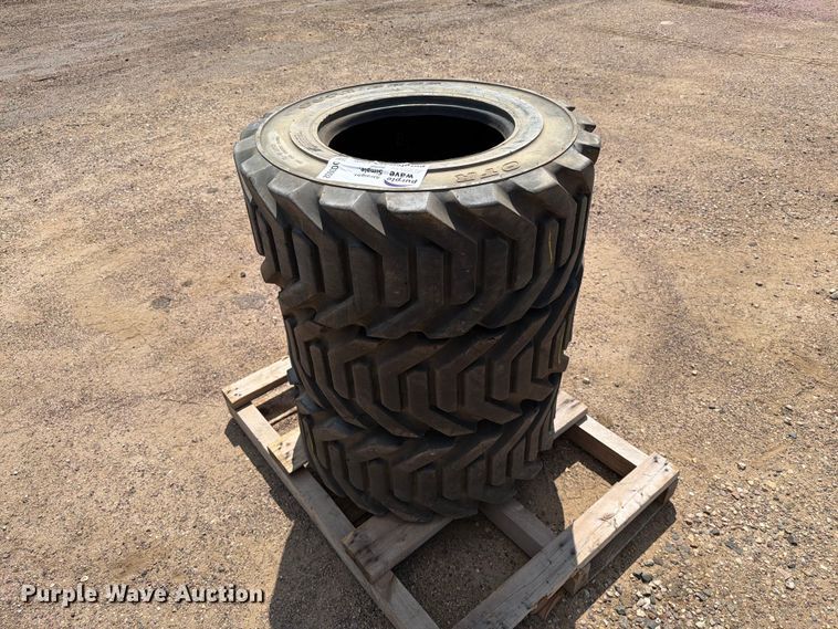 image for item DQ0052 (3) Outrigger 12-16.5 tires