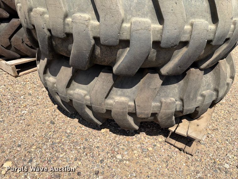 image for item DQ0053 (4) 14.00-24TG tires