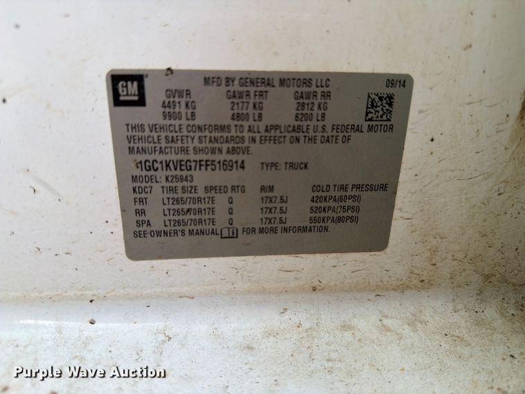 image for item DQ0060 2015 Chevrolet Silverado 2500HD Crew Cab pickup truck