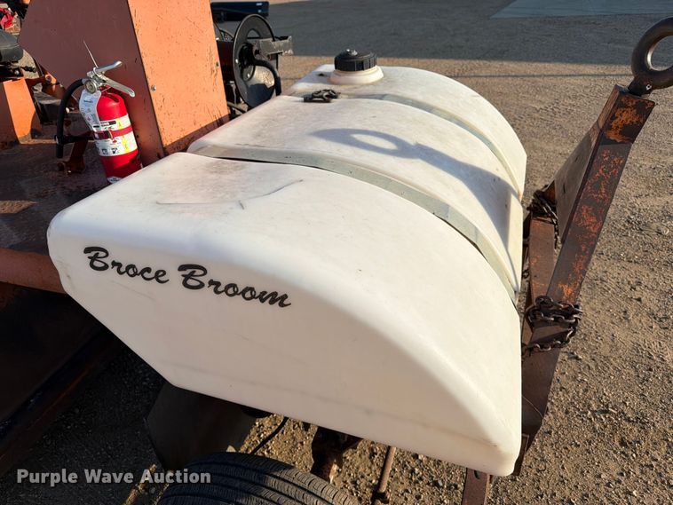 image for item DQ0061 1999 Broce RC350 broom