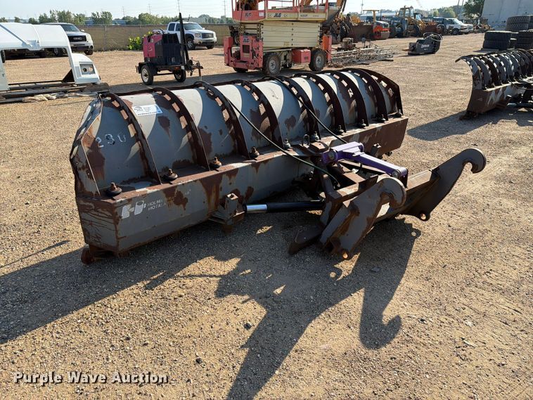 image for item DQ0062 2004 Holmes Industri AB TKHP-4.0 snow plow