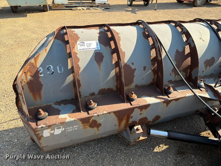 image for item DQ0062 2004 Holmes Industri AB TKHP-4.0 snow plow
