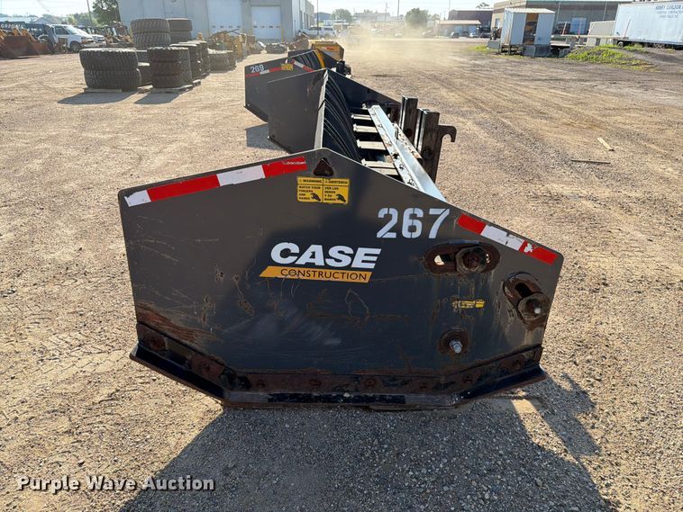 image for item DQ0064 2017 CNH Industrial HD 17 snow pusher