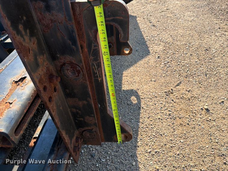 image for item DQ0064 2017 CNH Industrial HD 17 snow pusher