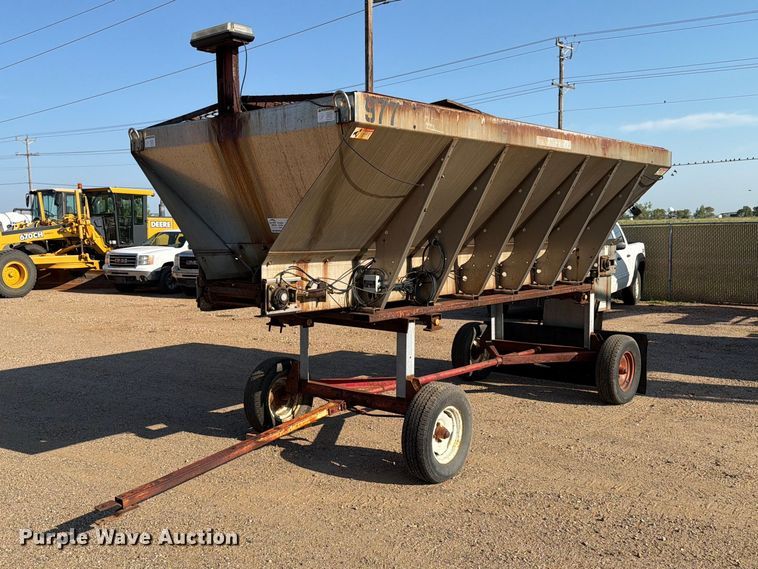 image for item DQ0067 Monroe Spreader MCV-180-84-50 spreader