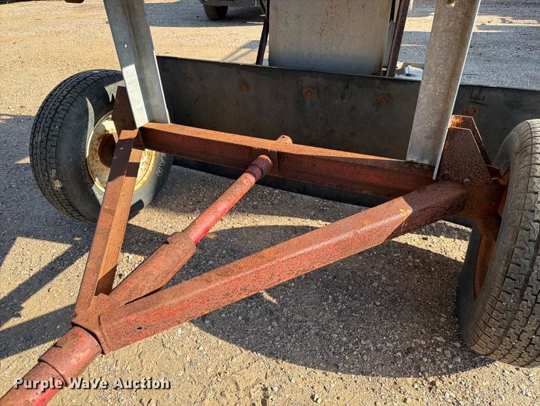 image for item DQ0067 Monroe Spreader MCV-180-84-50 spreader
