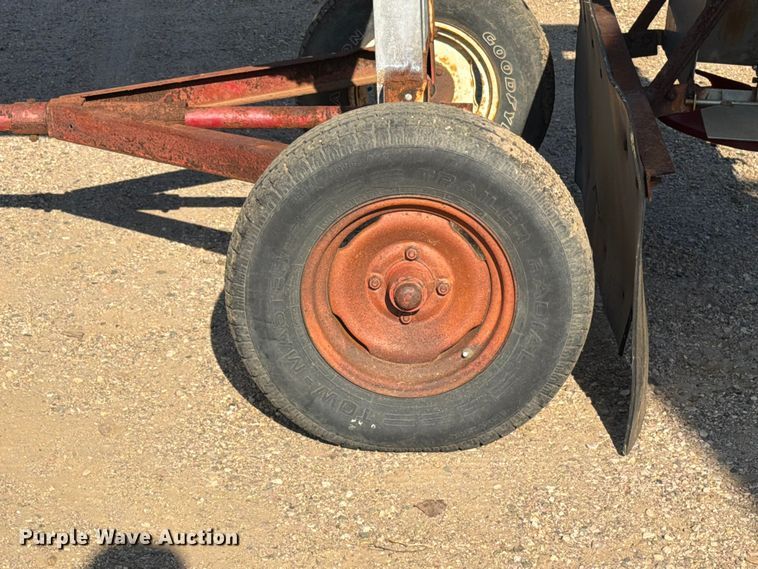 image for item DQ0067 Monroe Spreader MCV-180-84-50 spreader