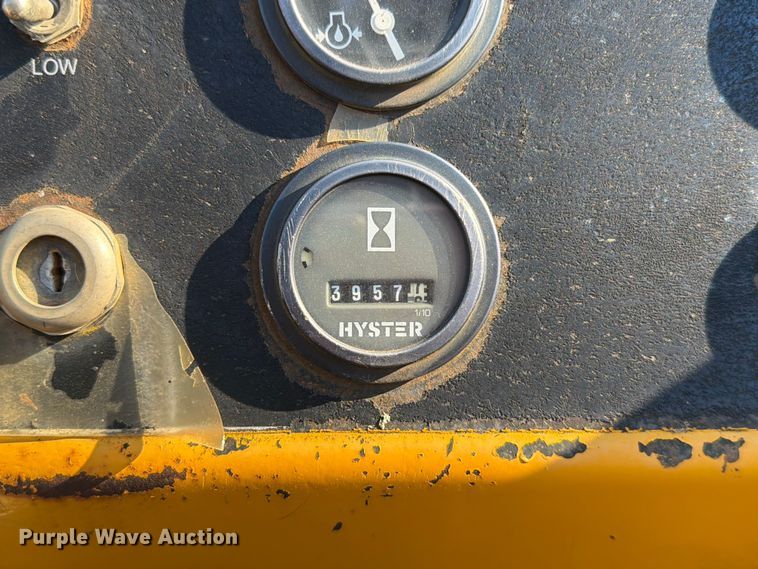image for item DQ0068 Hyster C766A double drum vibratory roller