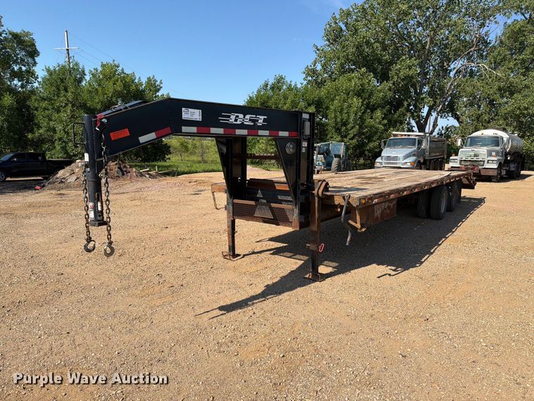 image for item DQ0069 2014 Dell Rapids Custom Trailers equipment trailer