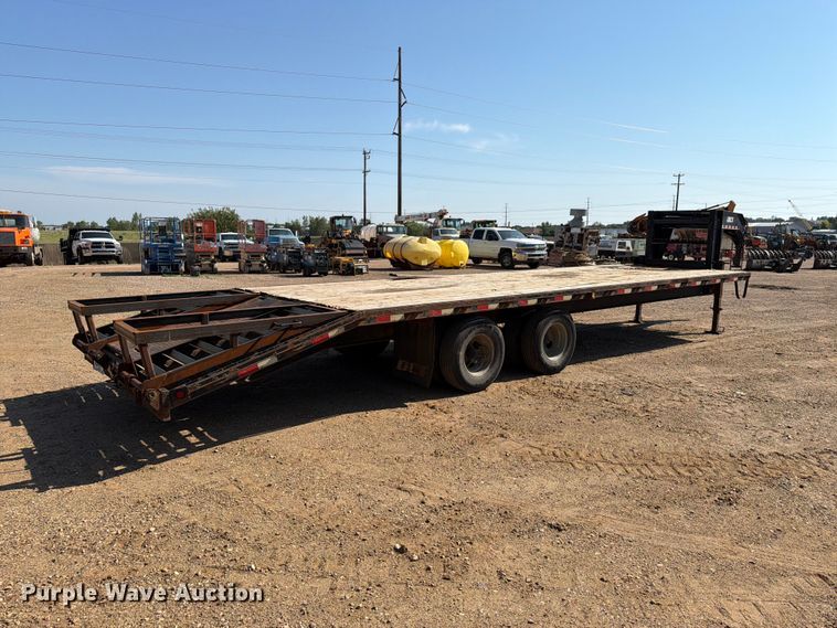 image for item DQ0069 2014 Dell Rapids Custom Trailers equipment trailer