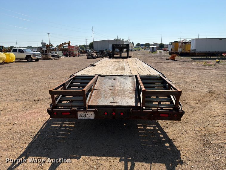 image for item DQ0069 2014 Dell Rapids Custom Trailers equipment trailer