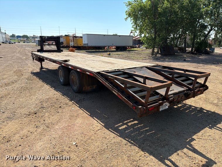 image for item DQ0069 2014 Dell Rapids Custom Trailers equipment trailer