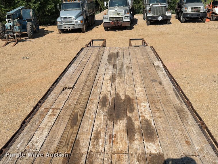 image for item DQ0069 2014 Dell Rapids Custom Trailers equipment trailer