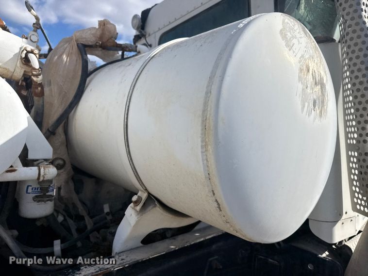 image for item DQ4230 2017 Kenworth W900 ready mix truck