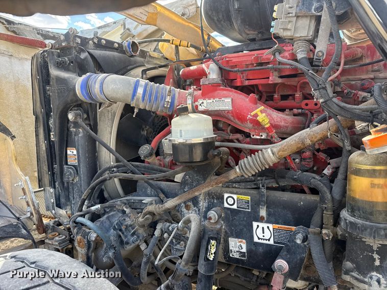 image for item DQ4230 2017 Kenworth W900 ready mix truck