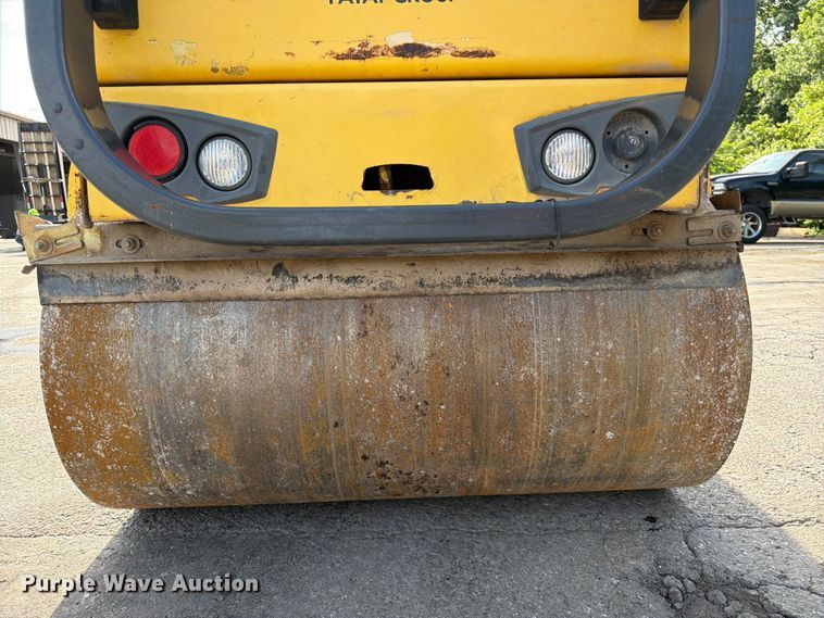 image for item DQ7839 2015 Bomag BW120-SL double drum vibratory roller