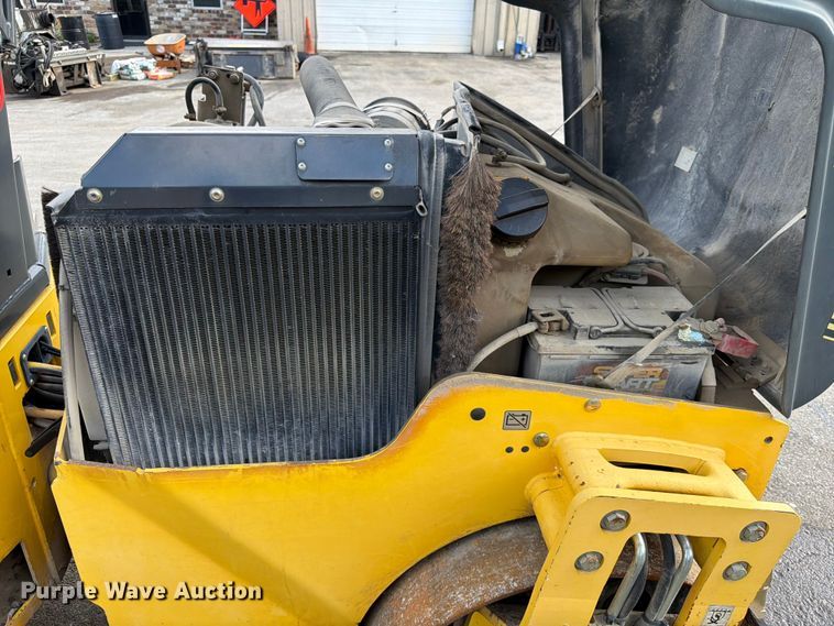 image for item DQ7839 2015 Bomag BW120-SL double drum vibratory roller