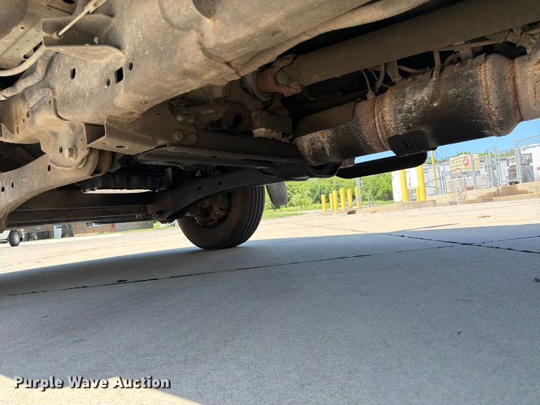 image for item DQ7842 2019 Ford F-450 truck cab and chassis