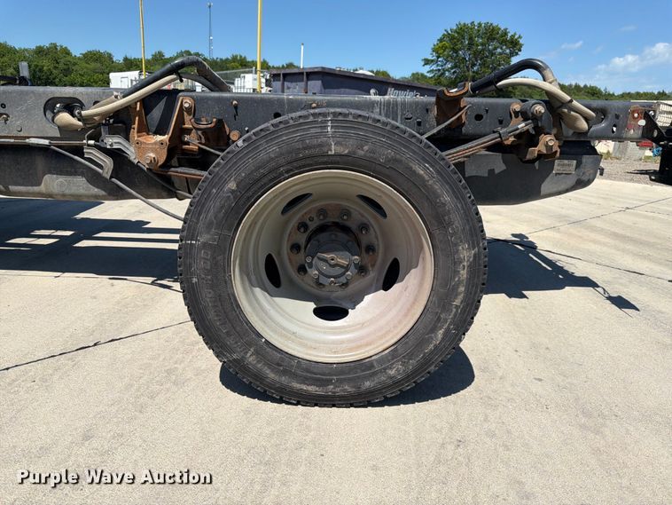 image for item DQ7842 2019 Ford F-450 truck cab and chassis