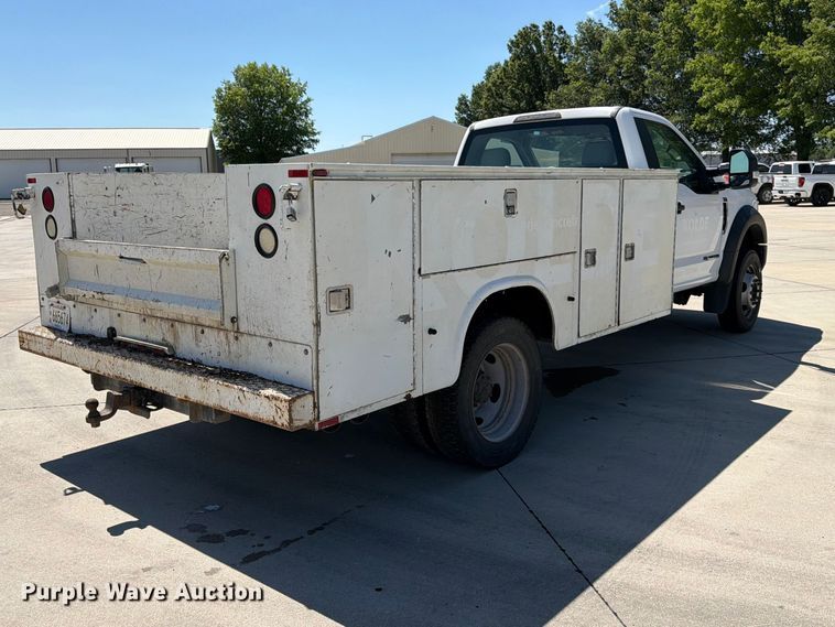 image for item DQ7843 2019 Ford F450 Super Duty utility / service truck