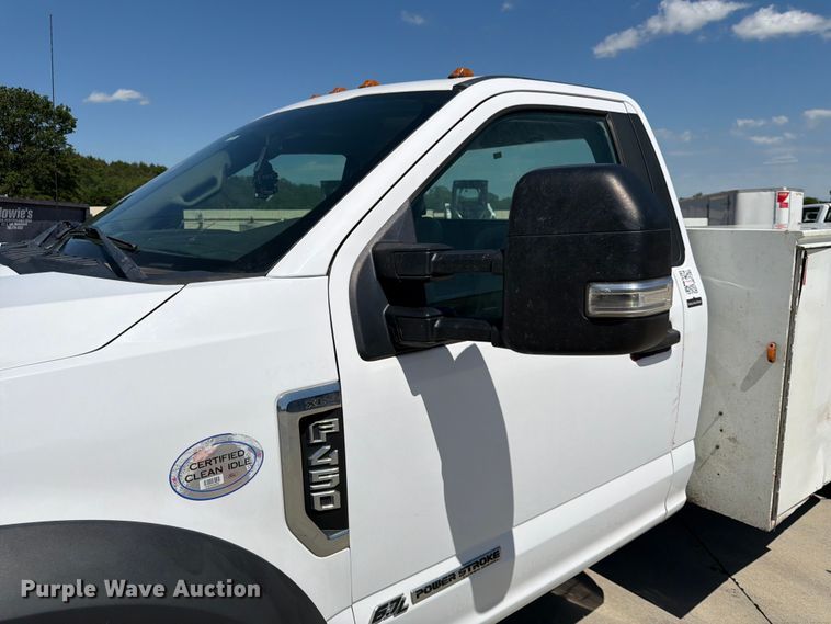 image for item DQ7843 2019 Ford F450 Super Duty utility / service truck