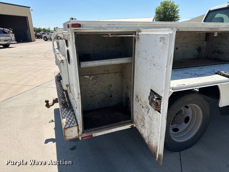 image for item DQ7843 2019 Ford F450 Super Duty utility / service truck