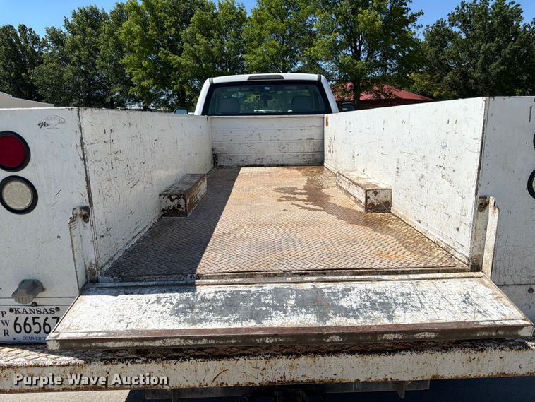 image for item DQ7843 2019 Ford F450 Super Duty utility / service truck