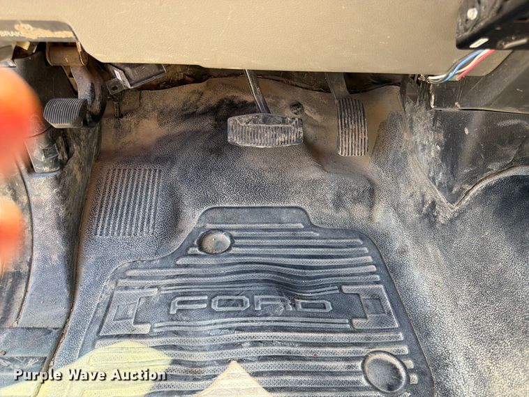 image for item DQ7843 2019 Ford F450 Super Duty utility / service truck