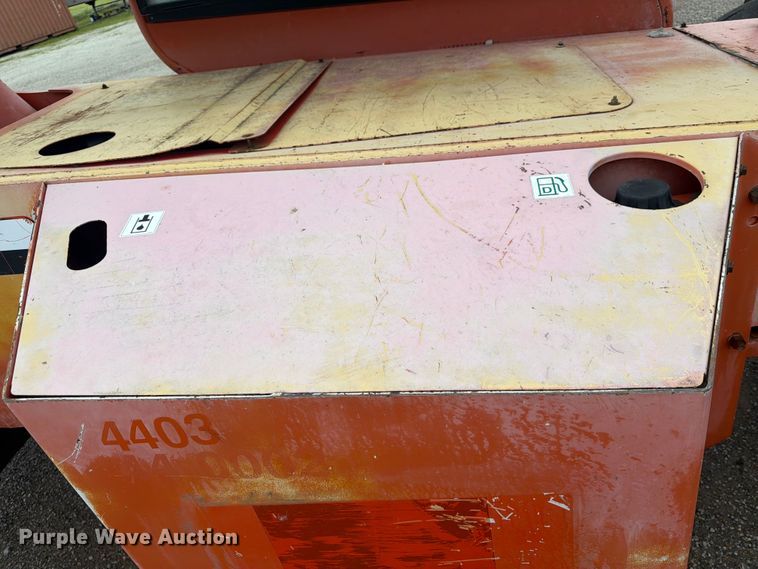 image for item DQ7870 2004 Sky Trac 8042 telehandler