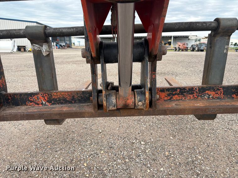 image for item DQ7870 2004 Sky Trac 8042 telehandler