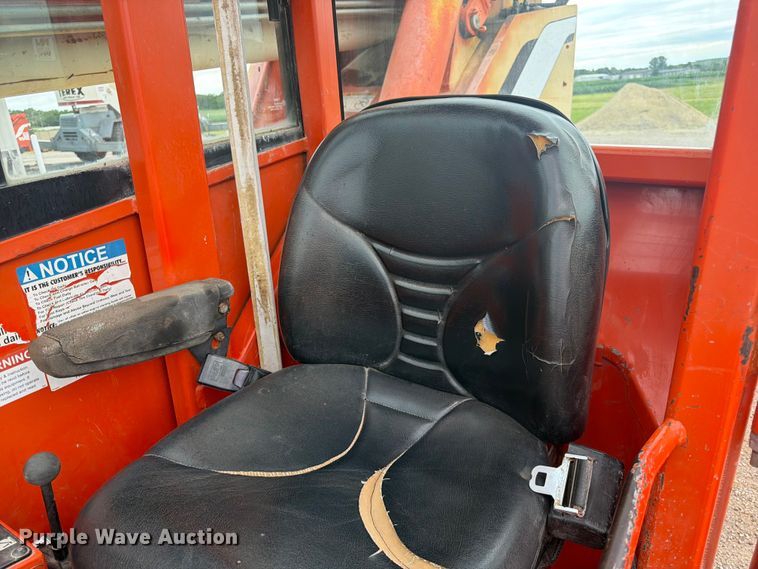 image for item DQ7870 2004 Sky Trac 8042 telehandler