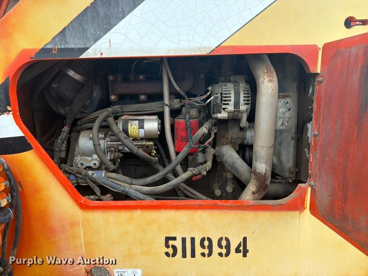 image for item DQ7870 2004 Sky Trac 8042 telehandler