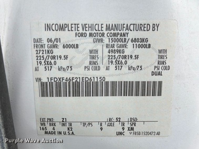 image for item DQ7871 2001 Ford F450 Super Duty flatbed truck