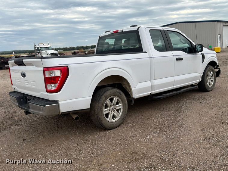 image for item DQ7872 2022 Ford F150 XL Ext. Cab pickup truck