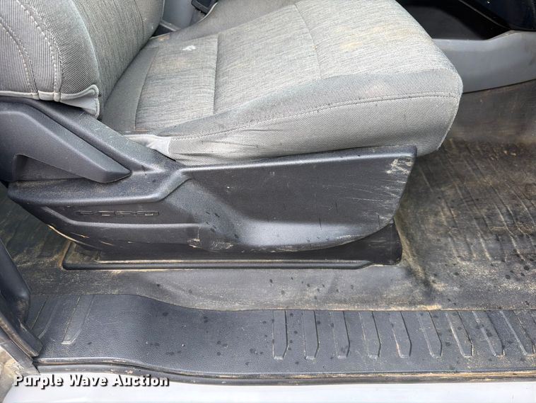 image for item DQ7872 2022 Ford F150 XL Ext. Cab pickup truck