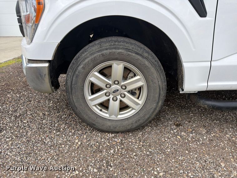 image for item DQ7872 2022 Ford F150 XL Ext. Cab pickup truck