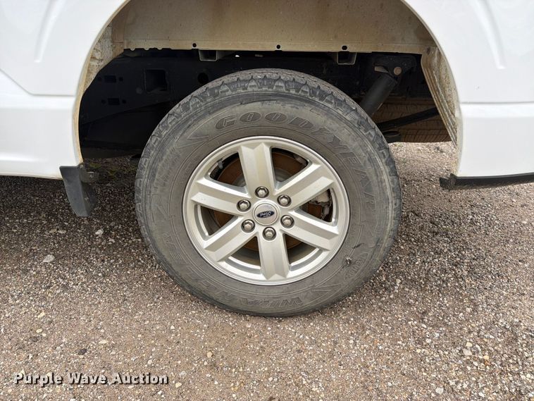 image for item DQ7872 2022 Ford F150 XL Ext. Cab pickup truck