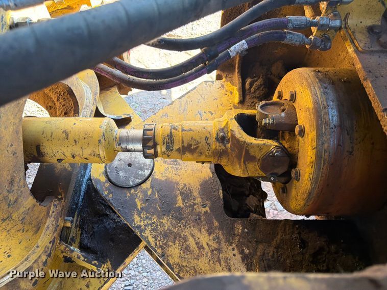 image for item DQ7916 2011 Caterpillar 966K wheel loader