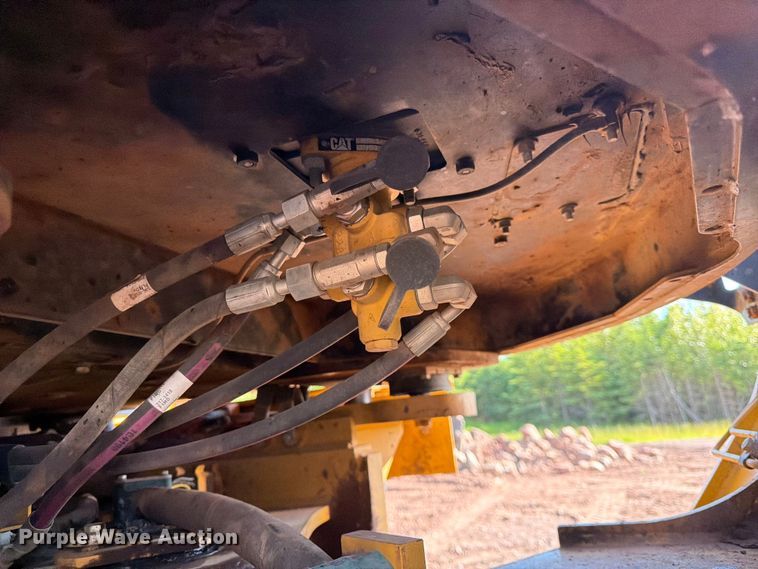 image for item DQ7916 2011 Caterpillar 966K wheel loader