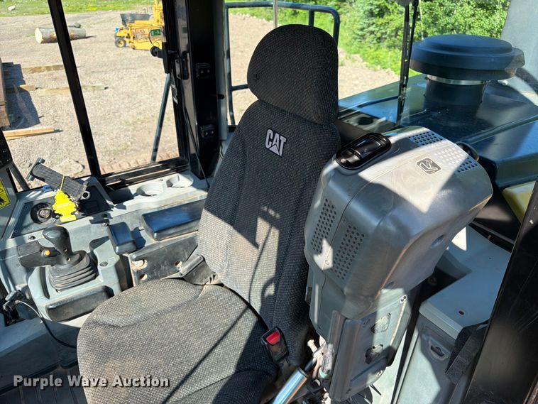 image for item DQ7916 2011 Caterpillar 966K wheel loader