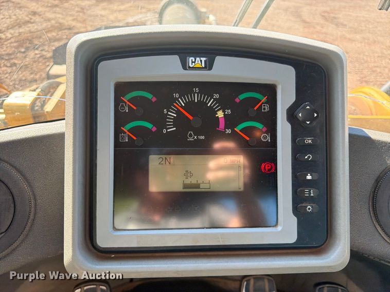 image for item DQ7916 2011 Caterpillar 966K wheel loader