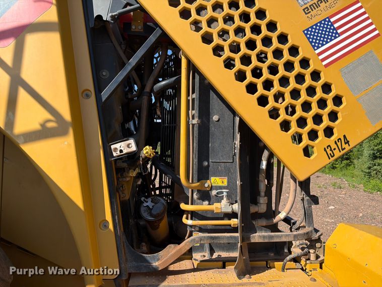image for item DQ7916 2011 Caterpillar 966K wheel loader