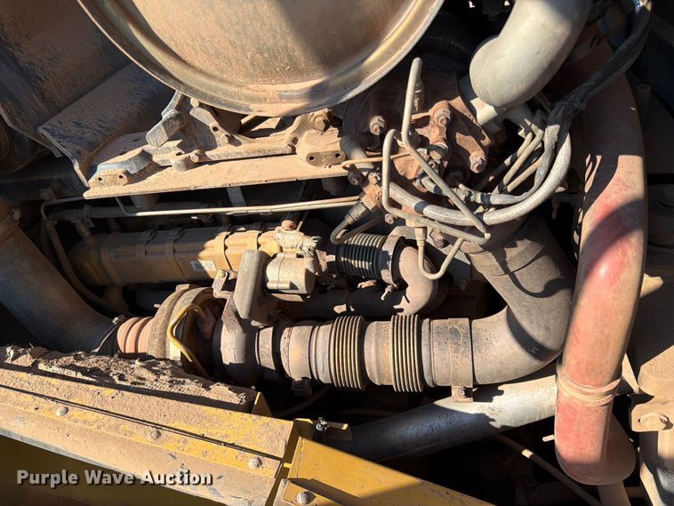 image for item DQ7916 2011 Caterpillar 966K wheel loader